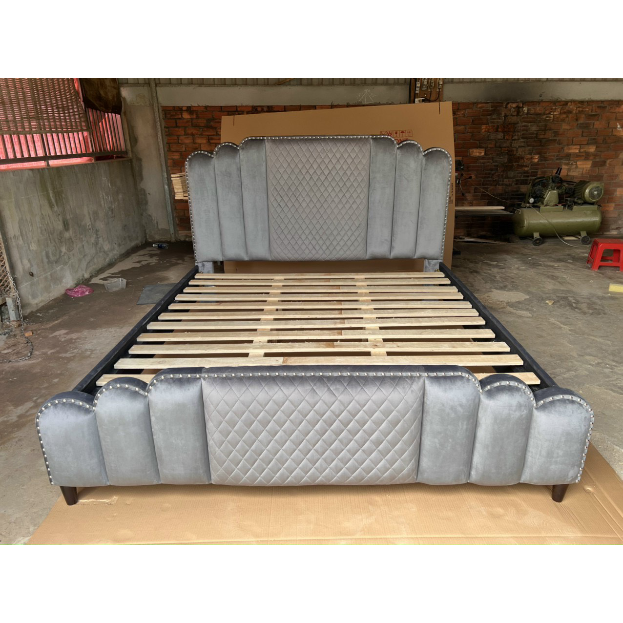 Giường NS103 ( 1.6m x 2m )